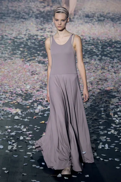 Look 7